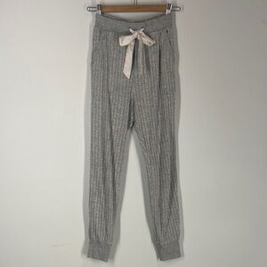 Abercrombie & Fitch Gray Knit Pajama Pants